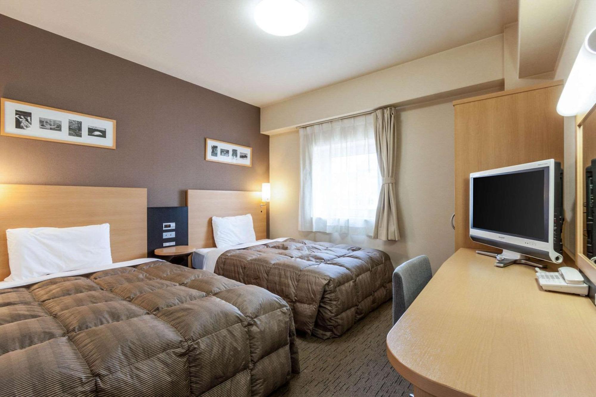 Comfort Hotel אוביהירו מראה חיצוני תמונה