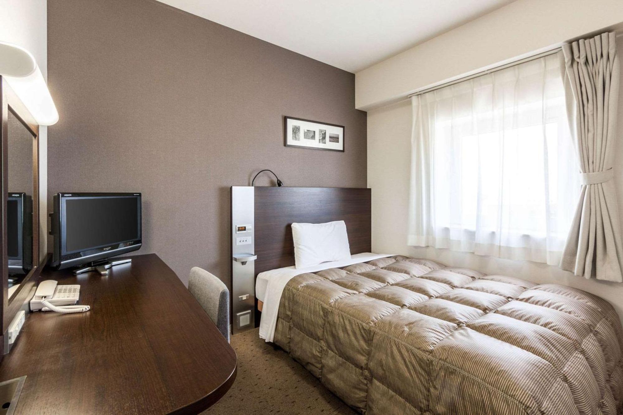 Comfort Hotel אוביהירו מראה חיצוני תמונה